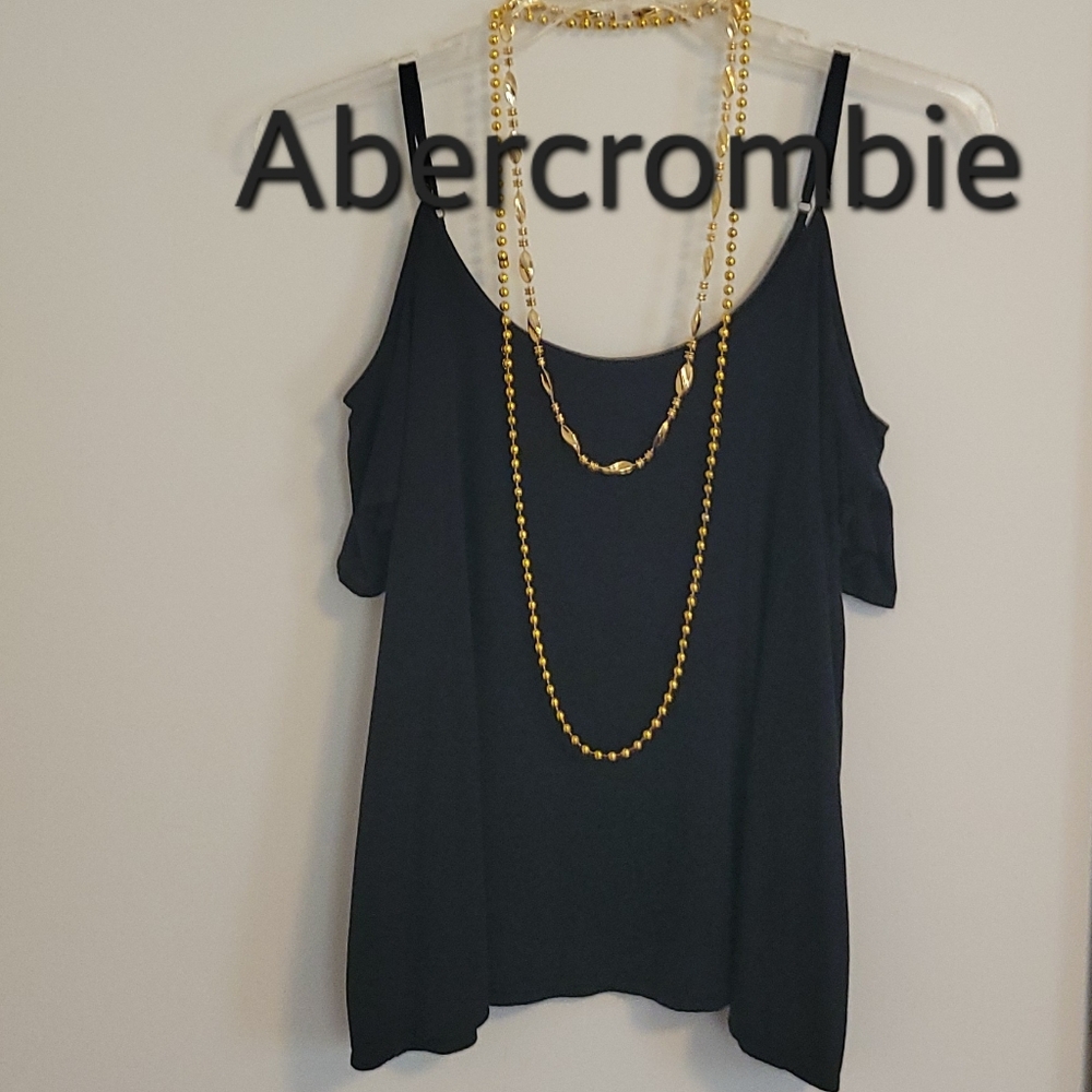 Abercrombie & Fitch Black Cold Shoulder Spaghetti Straps Camisole Top. Sz: S